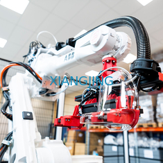 benutzter Industrieroboter IRB 4600 ABB die Achsen-Auswahl des Roboterarmes 6 und Auswahl der Platznutzlast 60kg und Platzmaschine