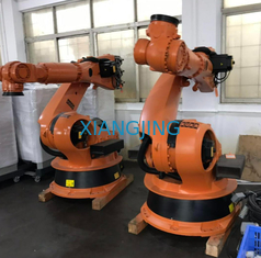 Zweiter benutzter Kuka Extraroboter Handroboter Kr 210 R2700 für Auswahl und setzen viel Vorrat