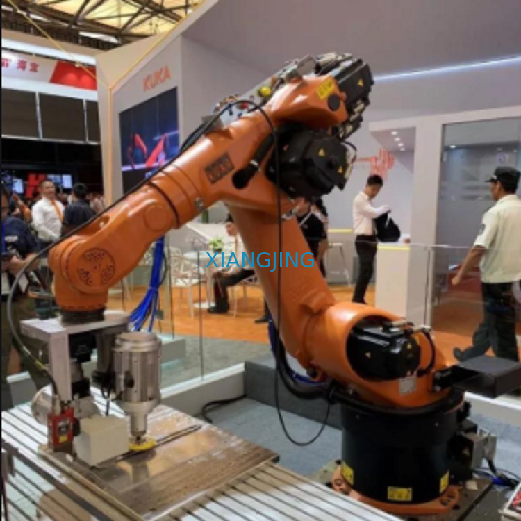Kr 10 R1420 benutzte Kuka-Roboter 10kg veranschlagte Nutzlasten-industriellen Roboterarm für Paletten