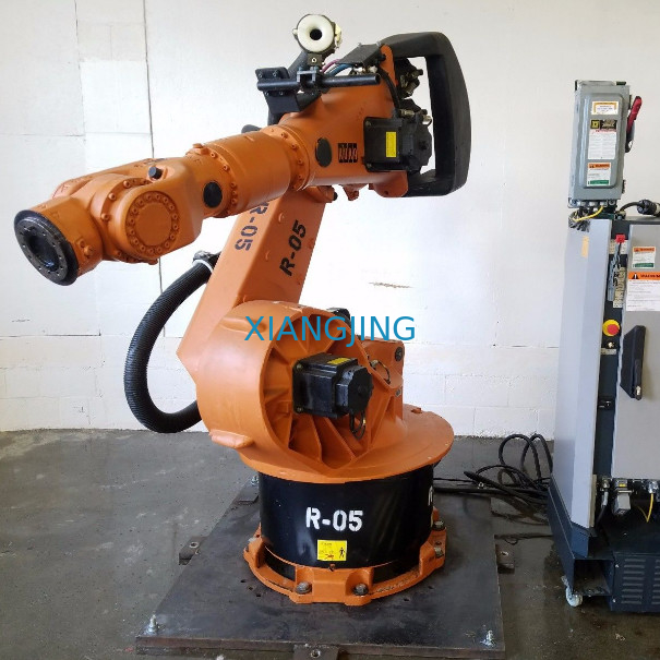 Kr 60-3 6 Achse benutzter Kuka-Roboter-Arm 60 Reichweite Kilogramm-Nutzlasten-2033 für Schweißen