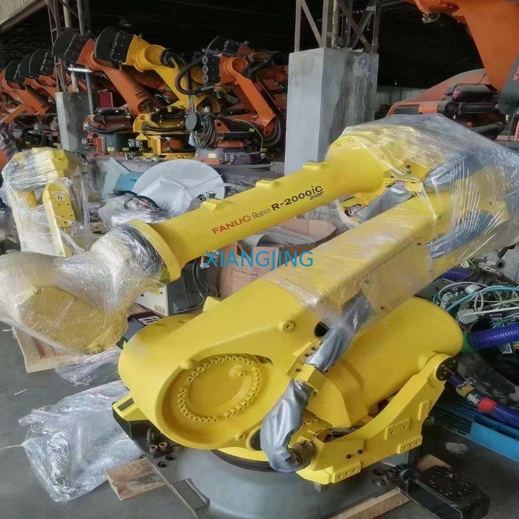R-2000iC/210F Fanuc benutzte Industrieroboter mit R-30iB plus Kabinett unterrichten hängendes