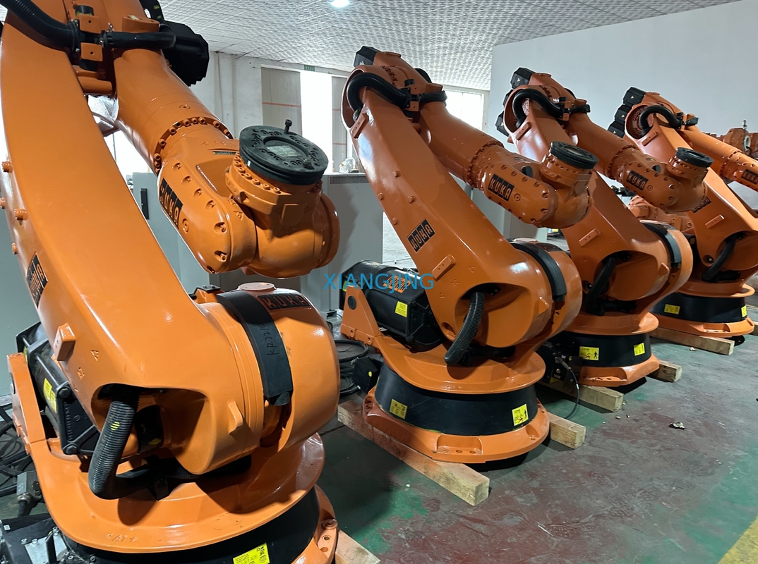 Benutztes KUKA Achse Kr 360 R2830 des Industrieroboter-Arm-6 für Palletizer-Roboter