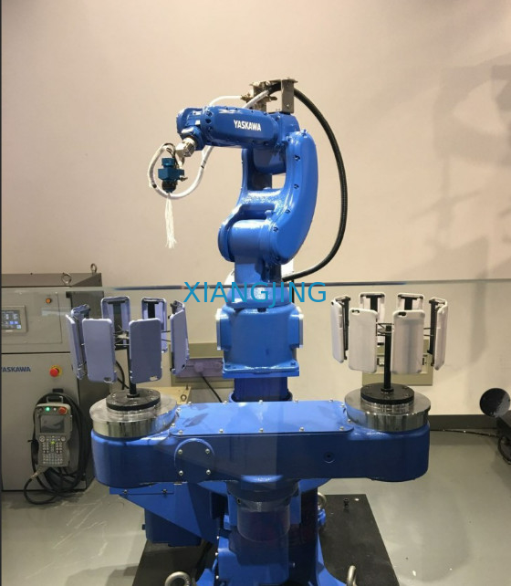 Achse AR1440 6 benutzte Yaskawa-Roboter mit Nutzlast 12kg für Mig Mag Tig Welding