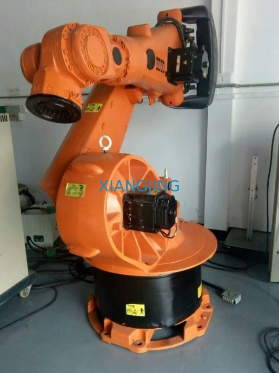 Benutzter Kuka Extraroboter Kr 210 R2700 für Auswahl-und des Platz-zweite Handroboter
